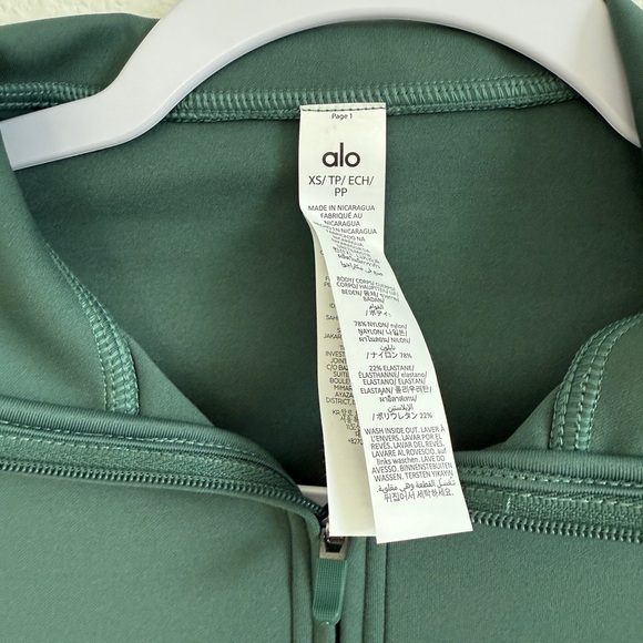 ALO Yoga SoftSculpt 1/4 Zip Long Sleeve in Clover Green - Picture 4 of 5